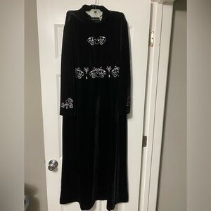 The Disney Catalog Size L Dress Black Velvet Velour Embroidered Mickey Mouse VTG